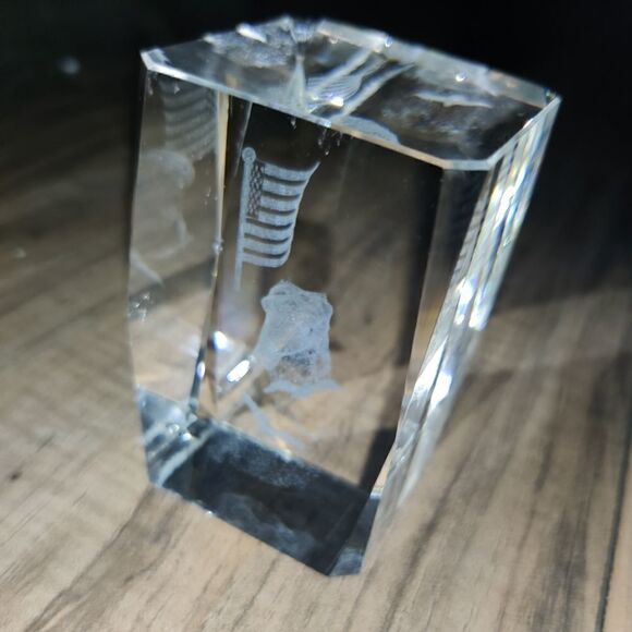 Bald Eagle With American Flag Small Glass Paper We - Picture 3 of 7